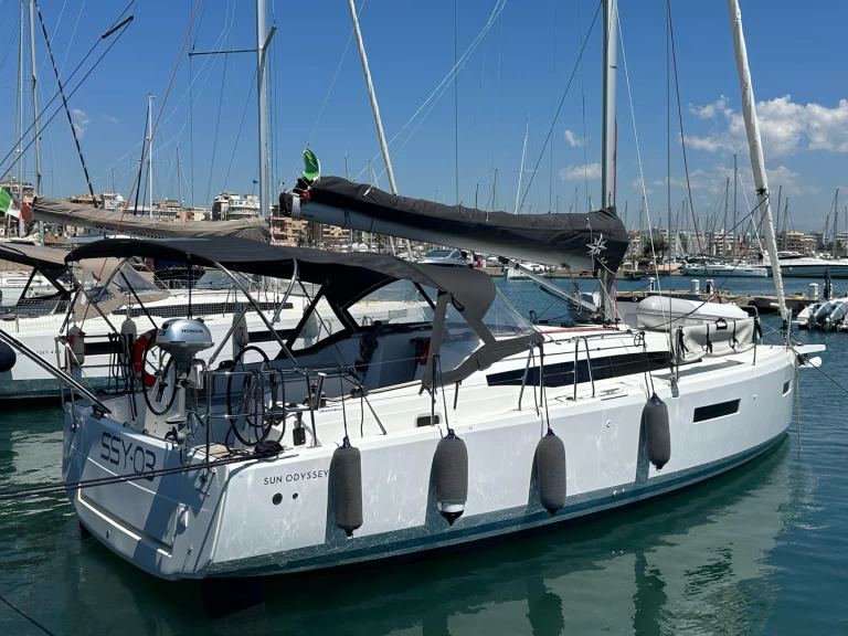 Uthyrning Nettuno - Jeanneau Sun Odyssey 380 av Samboat 