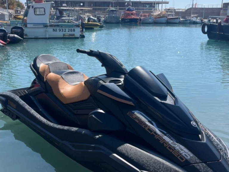Hyr en Yamaha Yamaha FX SVHO Cros-de-Cagnes 