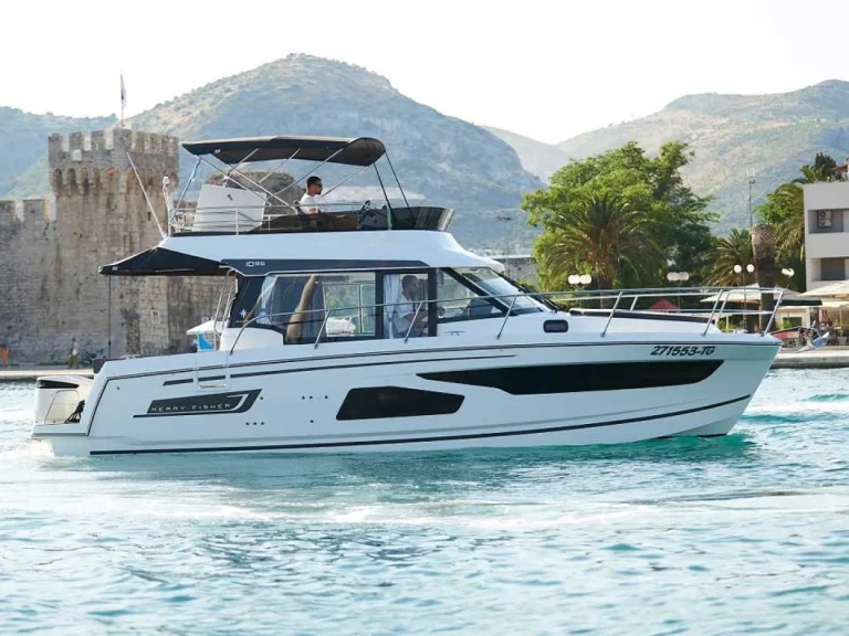 Yacht charter Trogir  billig Merry Fisher 1095 Fly