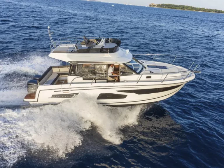 Båtuthyrning Jeanneau Merry Fisher 1095 Fly i Trogir  på Samboat 