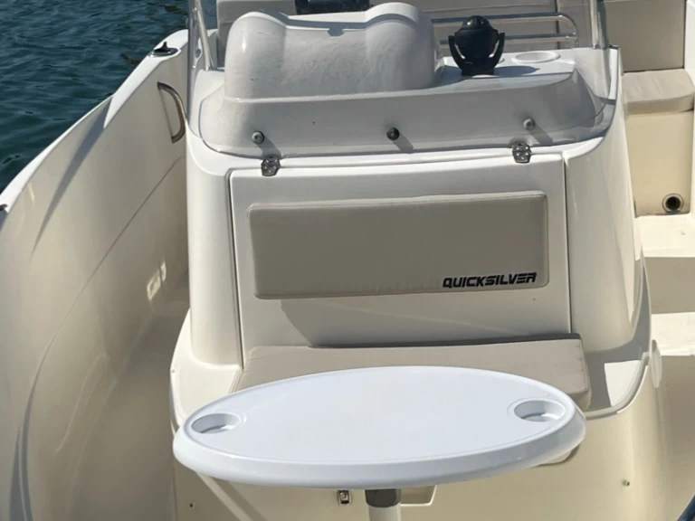 Motorbåt  för uthyrning Marseille till det bästa priset 