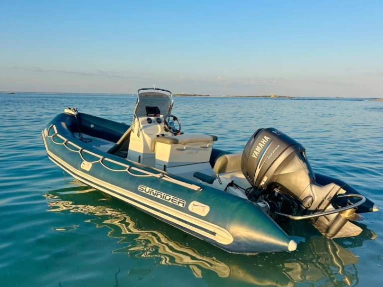 Uthyrning Sainte-Marine - Bombard Sunrider 650 Bleu av Samboat 