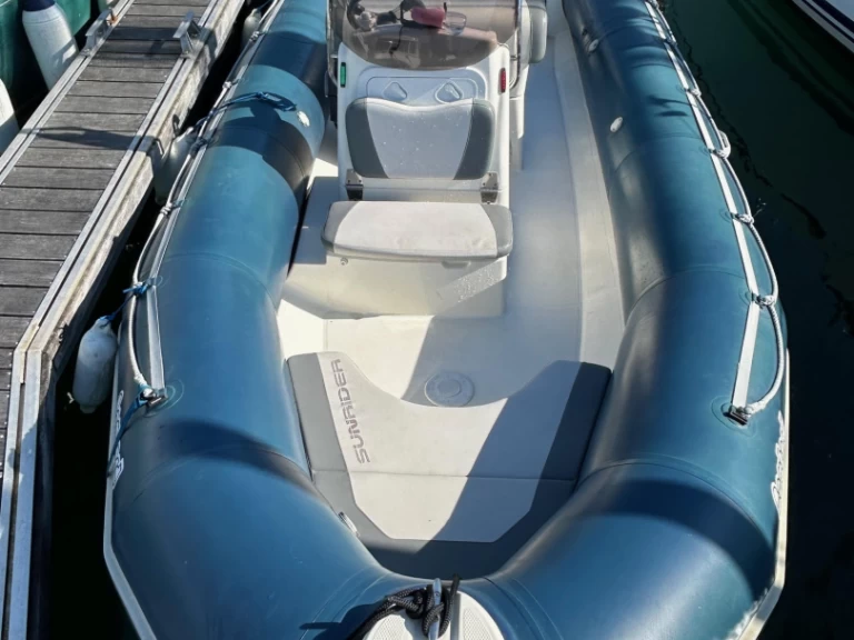Hyr en Bombard Sunrider 650 Bleu Sainte-Marine 