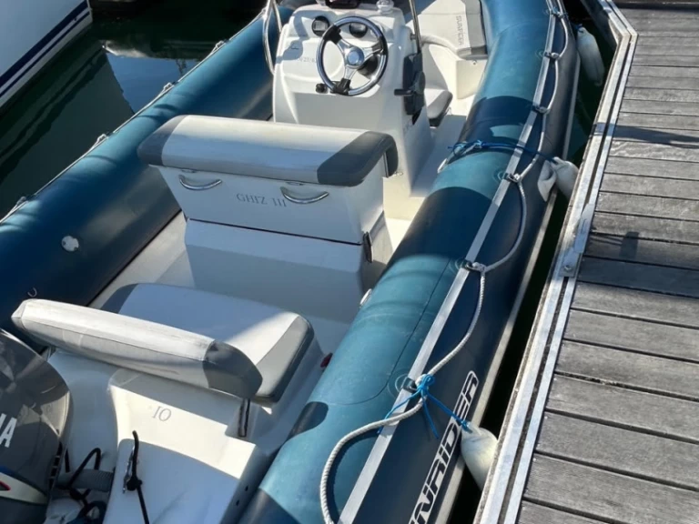 Hyra RIB med eller utan skeppare Bombard Sainte-Marine 