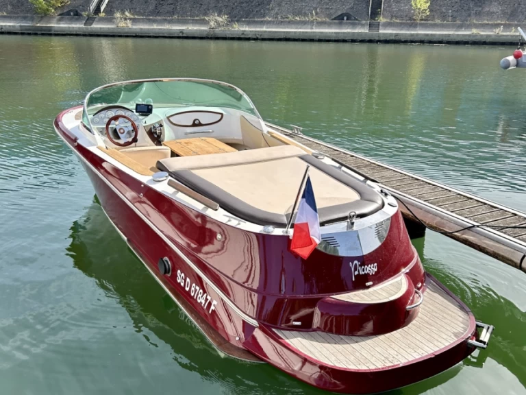 Hyra Motorbåt  med eller utan skeppare Quicksilver Strasbourg 