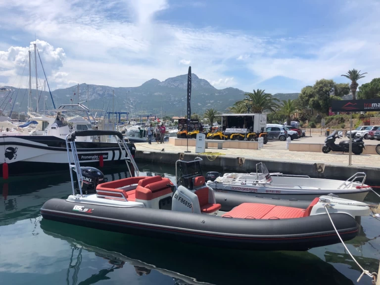 Bsc 65 Sport charter bareboat eller skeppad i Calvi