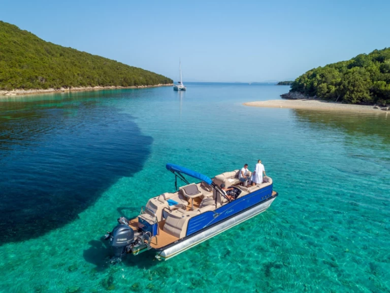 Yacht charter Nomós Thesprotías billig 8.4M