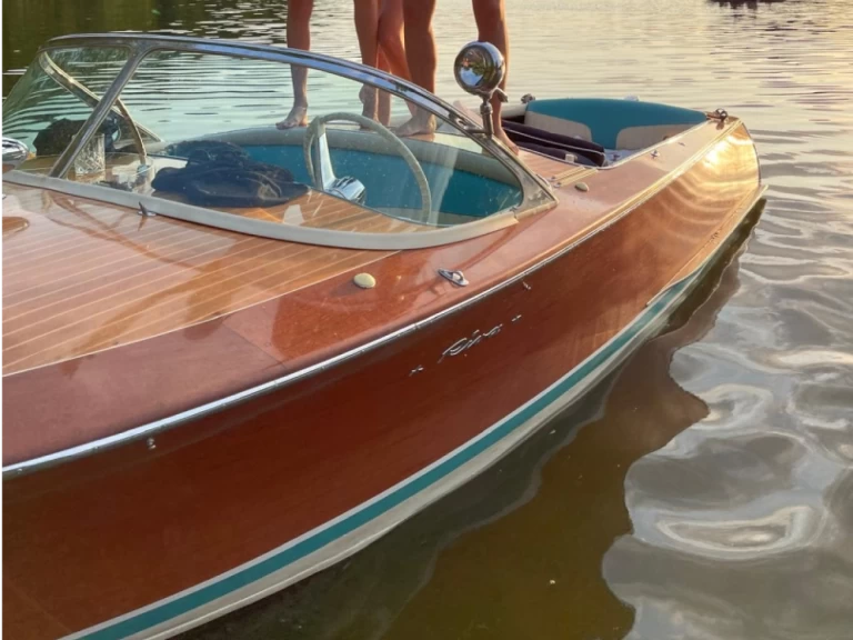 Uthyrning Monaco-Ville - Riva Super florida av Samboat 