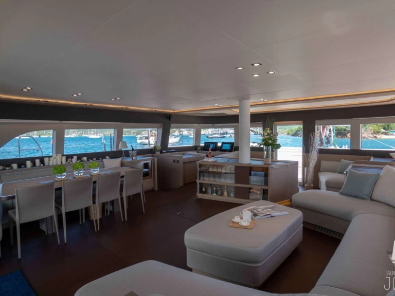 Hyra Lyx yacht med eller utan skeppare Lagoon Franska rRvieran  