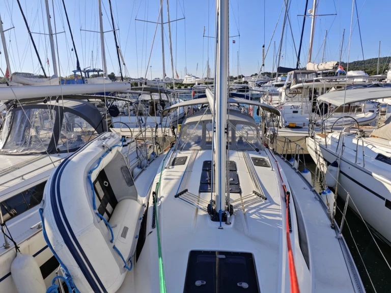 Båtuthyrning Bavaria Cruiser 37 i Sukošan på Samboat 