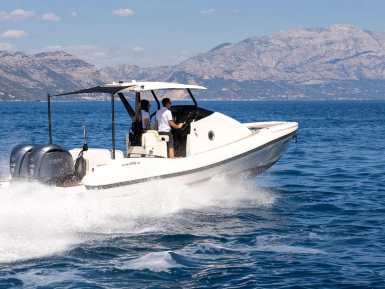 Yacht charter Split  billig Cabin 30