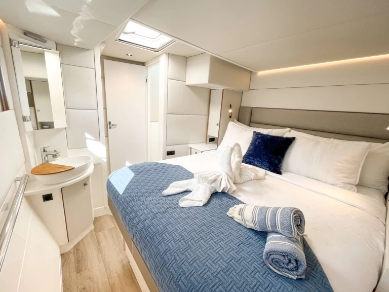 Hyr en Voyage SEVEN Brittiska Jungfruöarna 