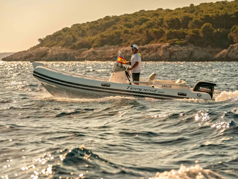 Yacht charter Mahon billig Tempest 600