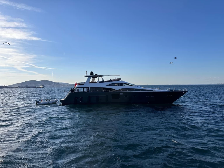 Hyr en costome made costome made Beşiktaş 