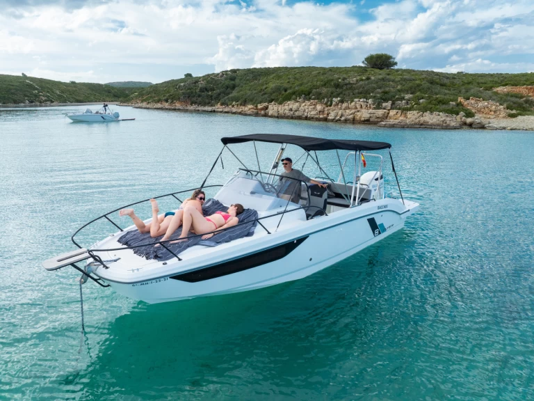 Bénéteau Flyer 8 charter bareboat eller skeppad i Mahon