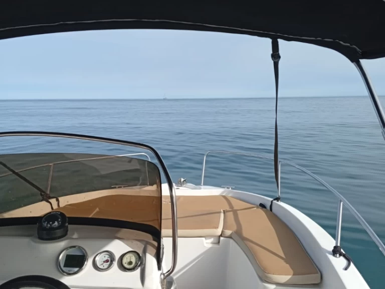 Yacht charter Benalmadena billig Quicksilver 600 Commander