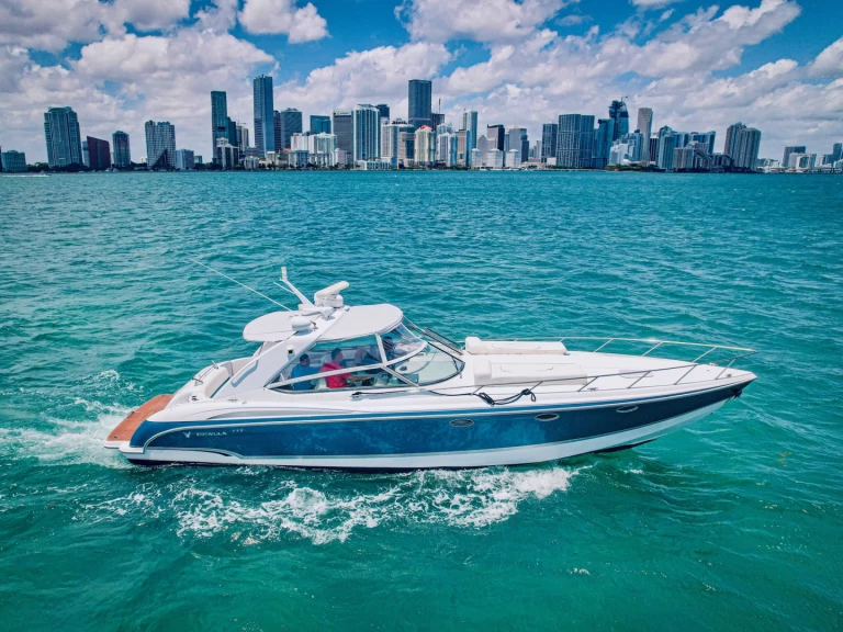 Uthyrning Miami  - Formula 400 SS DIESEL av Samboat 