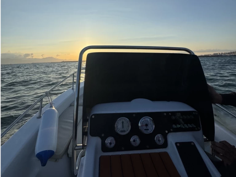 Uthyrning Cagliari - Capelli Cap 17 av Samboat 