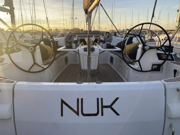 Hyr en Jeanneau Sun Odyssey 509 Valencia 