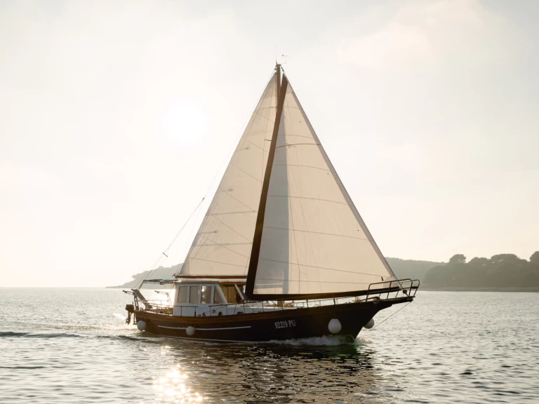 Yacht charter Rovinj billig Calypsa