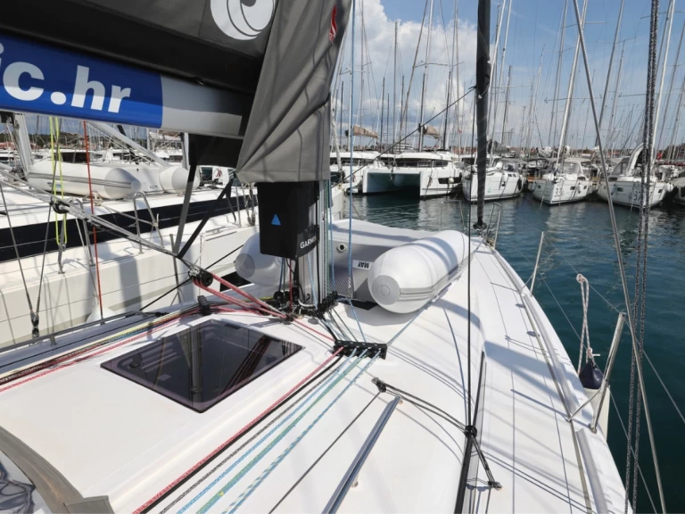 Uthyrning Segelbåt  i Biograd Na Moru - Bénéteau First 36