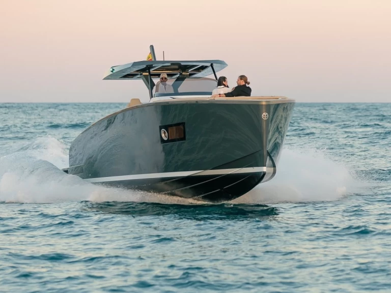 Hyr en Tesoro T40 Mahon 