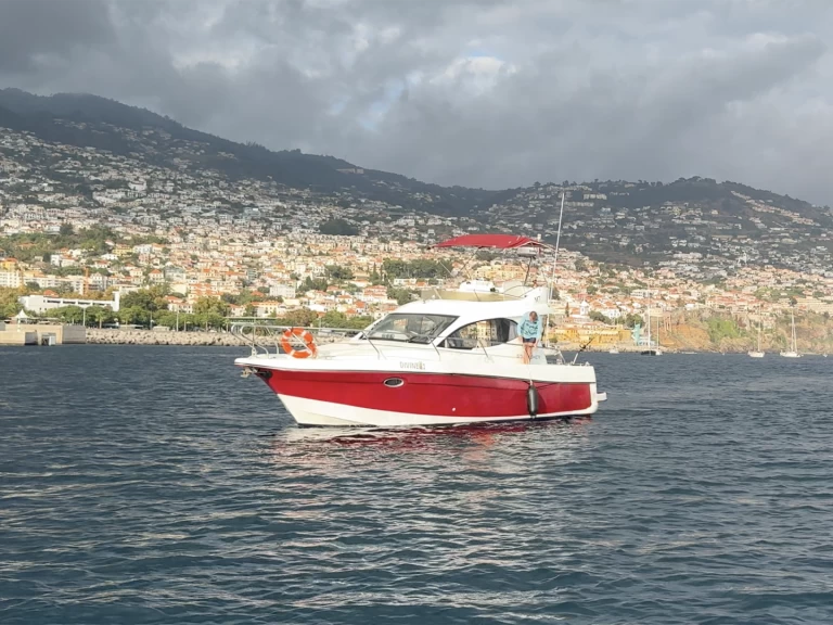 Starfisher ST34 charter bareboat eller skeppad i Funchal (Sé)