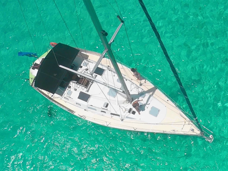 Yacht charter Willemstad billig Feeling 486