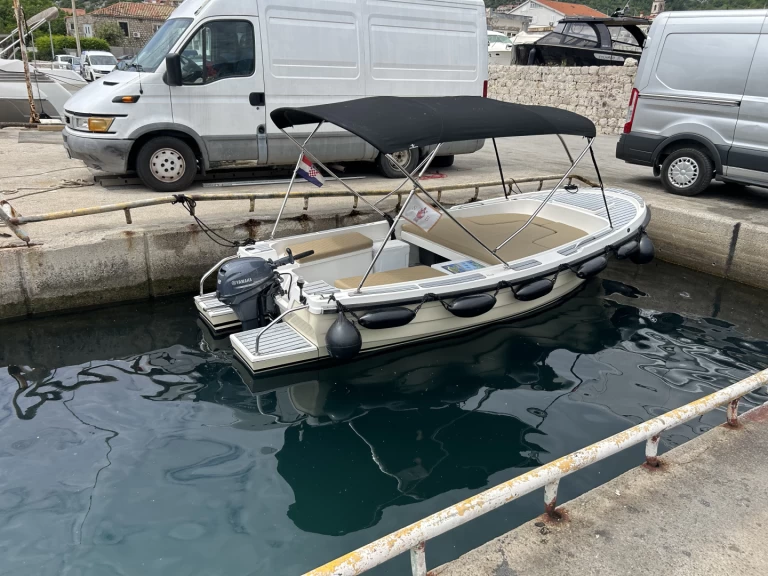 Uthyrning Dubrovnik - Fortis 505 av Samboat 