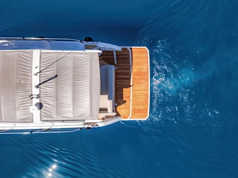 Uthyrning Motorbåt  i Korfu - Sealine S335