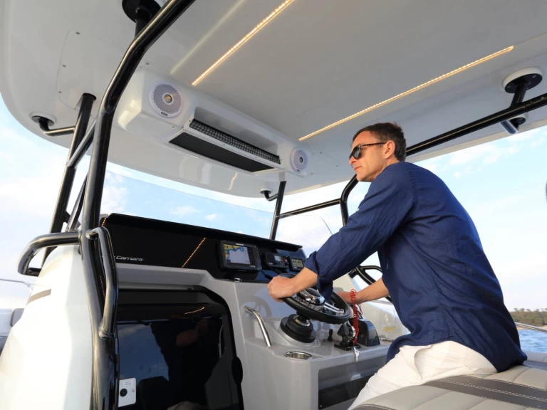 Yacht charter Port des Marines de Cogolin billig Cap Camarat 9.0 CC
