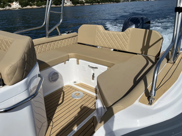 Båtuthyrning Salpa Salpa Soleil 23 i Dubrovnik på Samboat 