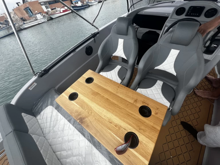 Hyr en Aqua24 S7 exclusive Altea 