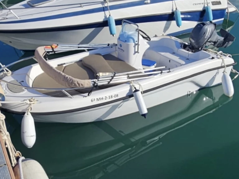 Båtuthyrning Astec Astec 400 i Es Canutells på Samboat 
