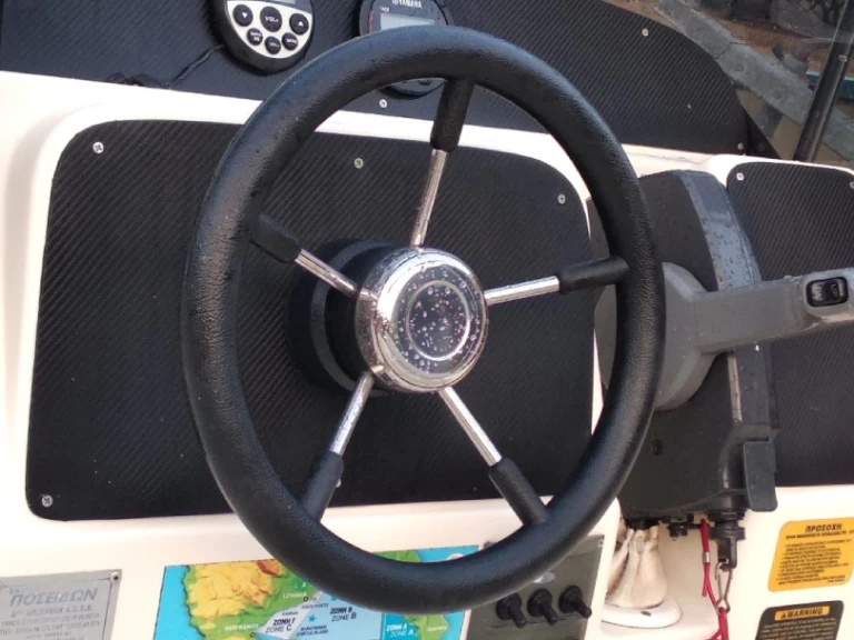 Motorbåt  för uthyrning Kerí till det bästa priset 