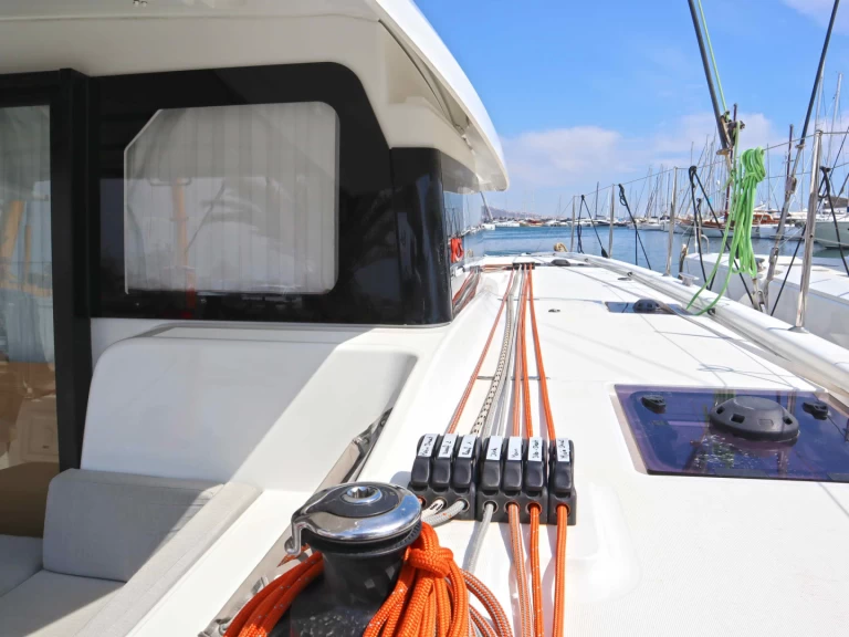 Katamaran  för uthyrning Paros (ostrov) till det bästa priset 