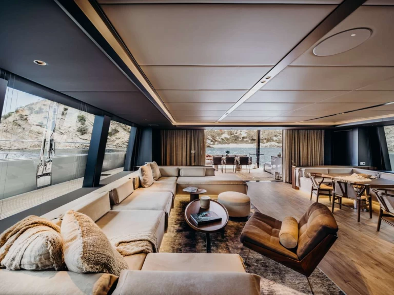 Sunreef VIVA LA VIDA charter bareboat eller skeppad i Mallorca