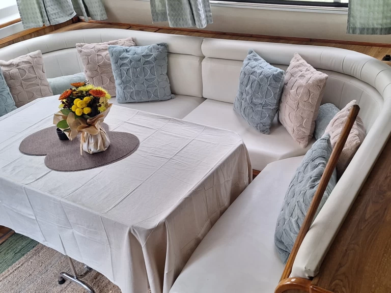 Hyr en Le Boat classique 40 Carcassonne 