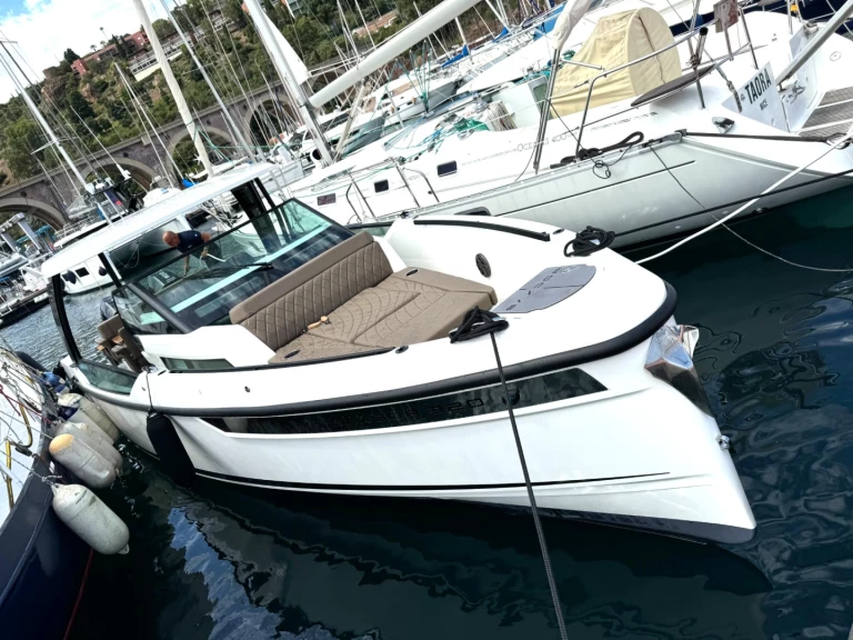Hyr en Saxdor Saxdor 320 GTO Port de la Rague 