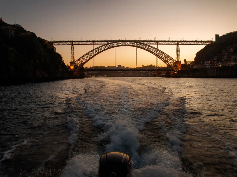 Hyra Motorbåt  med eller utan skeppare Exclusive Private Boat Tour with The Last		 Porto 