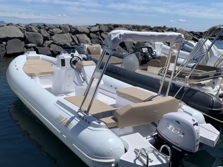 Yacht charter Neapel billig Sunrise 7