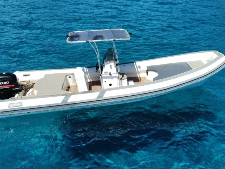 RIB för uthyrning Arbatax Port till det bästa priset 