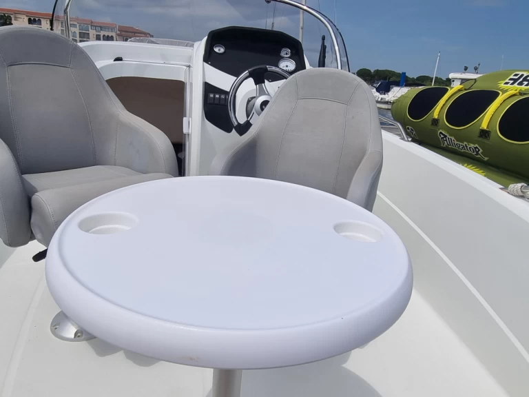 Uthyrning Argelès-sur-Mer - Bénéteau Flyer 650 Open av Samboat 
