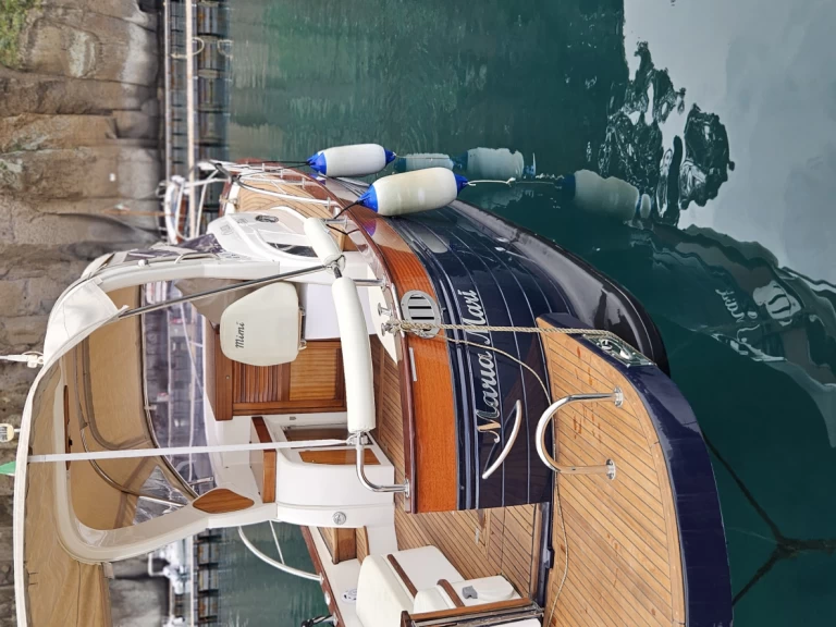 Hyra Motorbåt  med eller utan skeppare Mimi Piano di Sorrento 