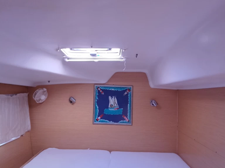 Yacht charter Palairos billig Lagoon 380