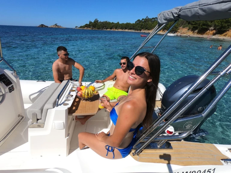 Båtuthyrning Capelli Tempest 700 CUP i Marine de Sant'Ambrogio på Samboat 