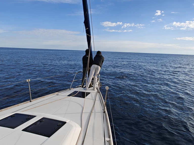 Dufour Dufour 460 Grand Large charter bareboat eller skeppad i Saint-Cyprien-Plage