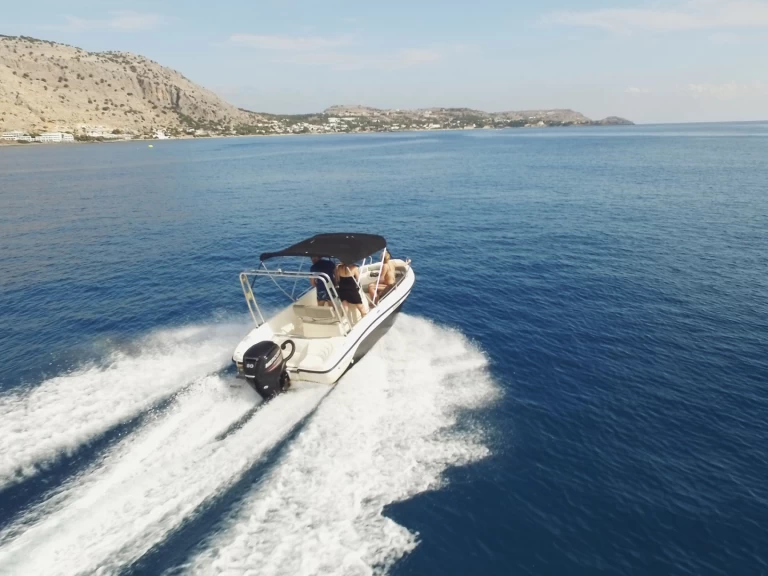 Uthyrning Motorbåt  i Lárdos - Poseidon Soverato 