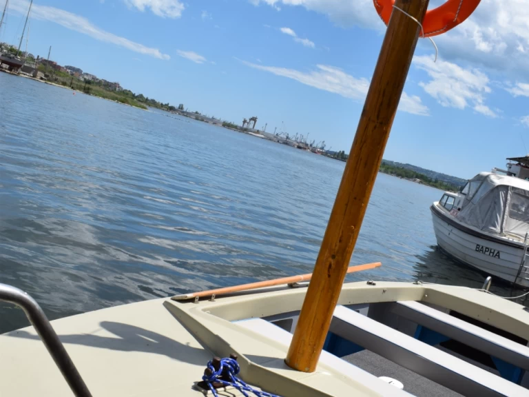 Yacht charter Varna billig 21