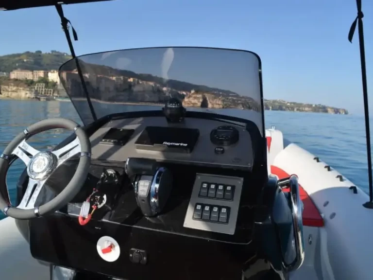 Hyr en Prua al vento THOR 8.0 Argelès-sur-Mer 
